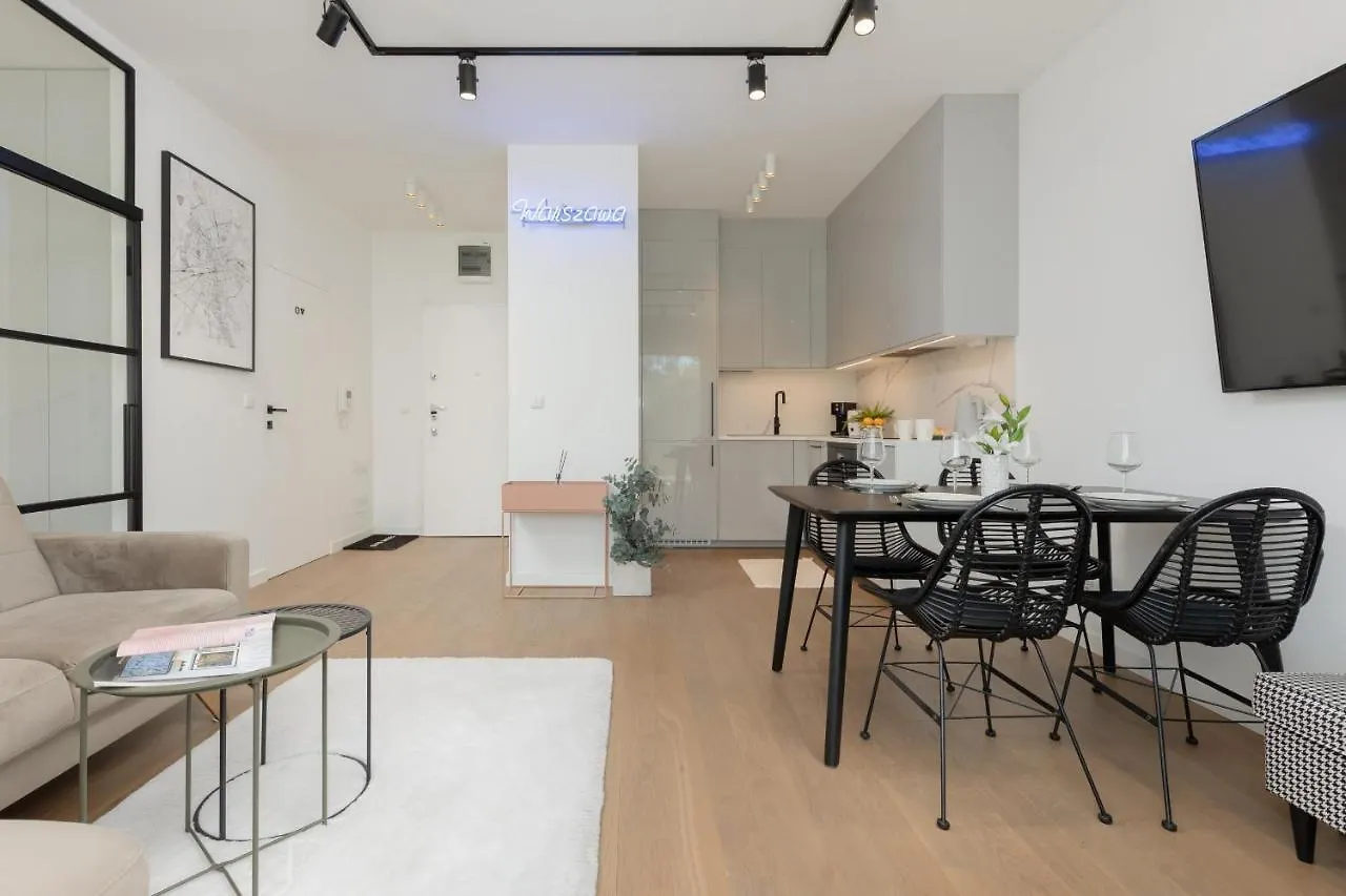 Boutiq Park Elegant Apartment With Parking By Renters Varšava Polsko