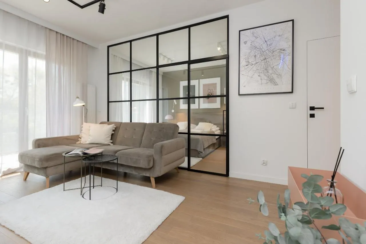 Boutiq Park Elegant Apartment With Parking By Renters Warszawa 0*,  Polska